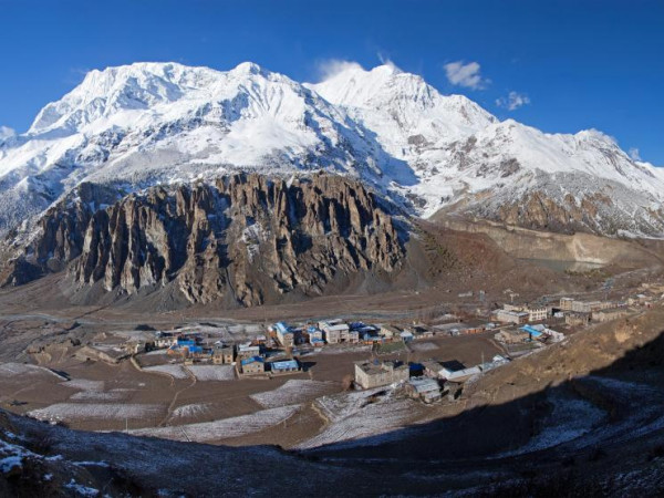 मनाङमा गरे आवको पहिलो चार महिनामा १६ हजार बढी पर्यटकले भ्रमण 